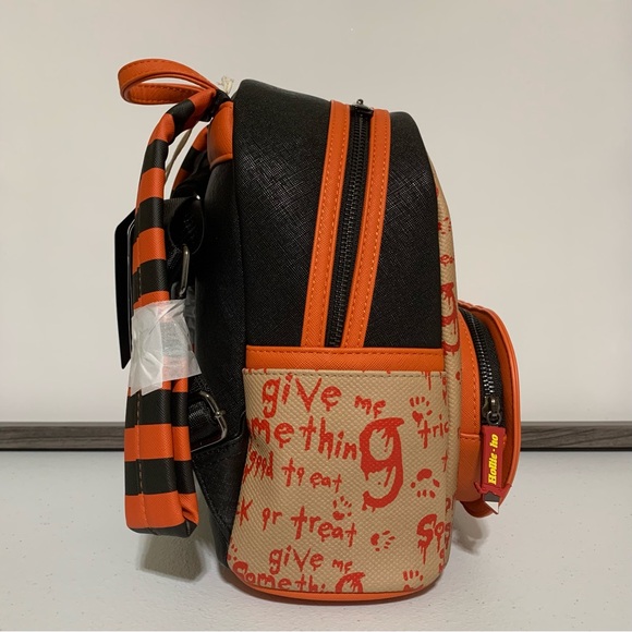 Loungefly Trick 'r Treat Sam Pumpkin Mini Backpack & Zip-Around Wallet - Picture 4 of 13